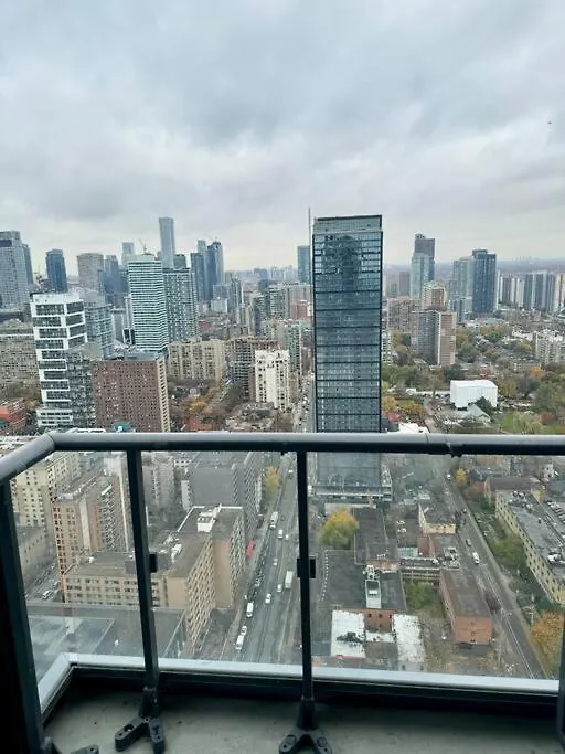 Elegant Condo Near Eaton Centre Mall Toronto 0*,